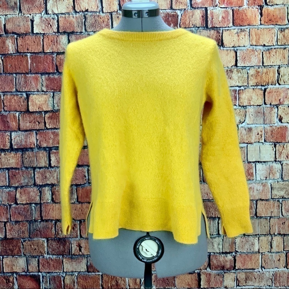 HALOGEN Women’s Yellow 100% Cashmere Crew Neck Sweater Size: 1